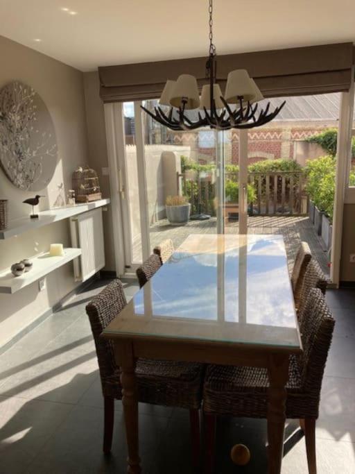 Agreable Et Spacieuse Maison Centre Ville Saint-Omer Dış mekan fotoğraf